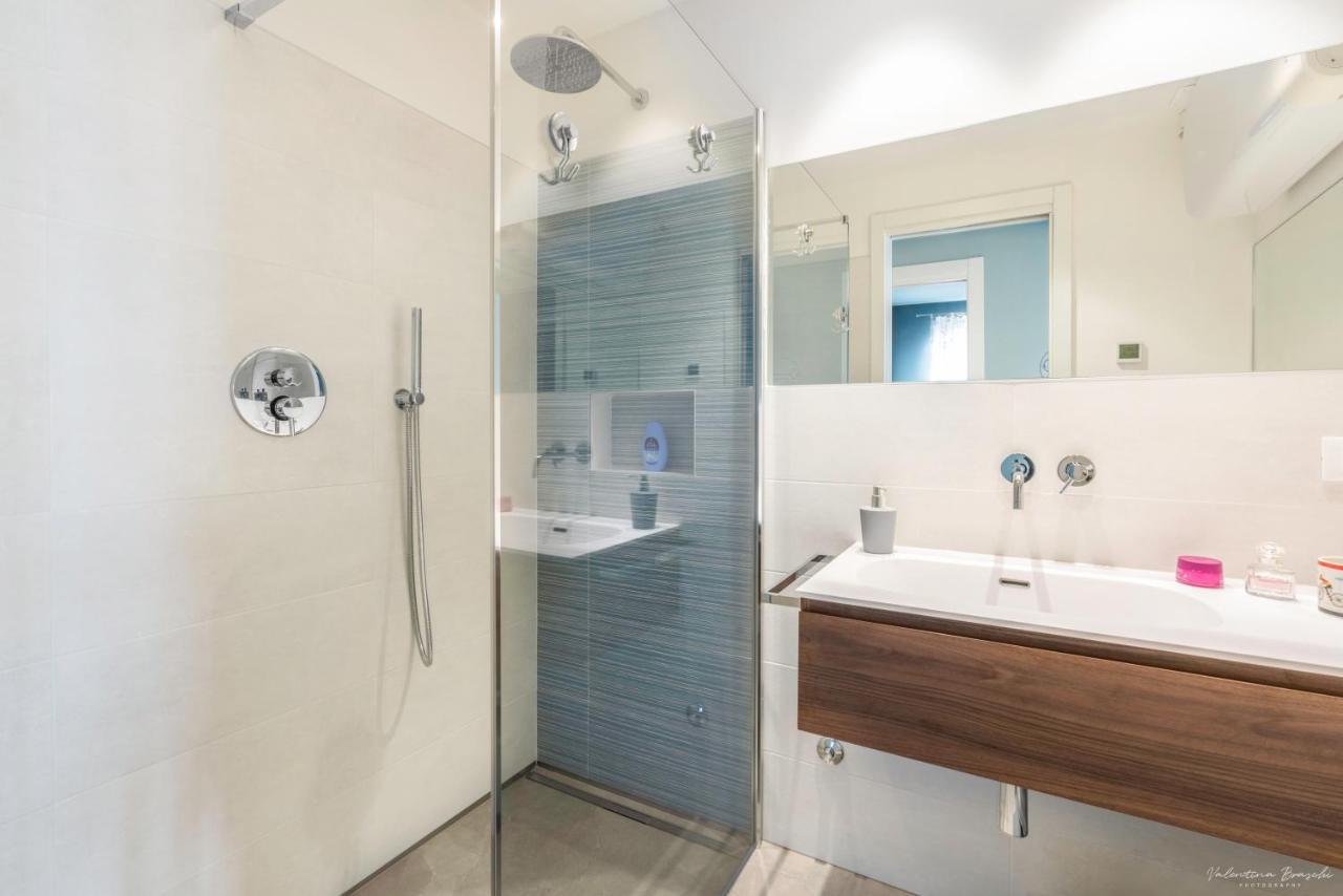 Draisina Bike Apartments Due オレッジョ・カステッロ エクステリア 写真